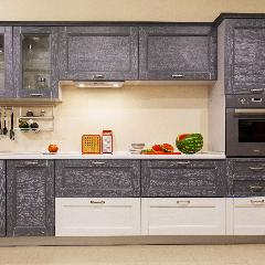 Фасад из шпона дуба в классическом стиле "Катрин 3"